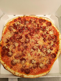 Pepperoni du Pizzas à emporter JOA Pizza à Val-d'Arc - n°1