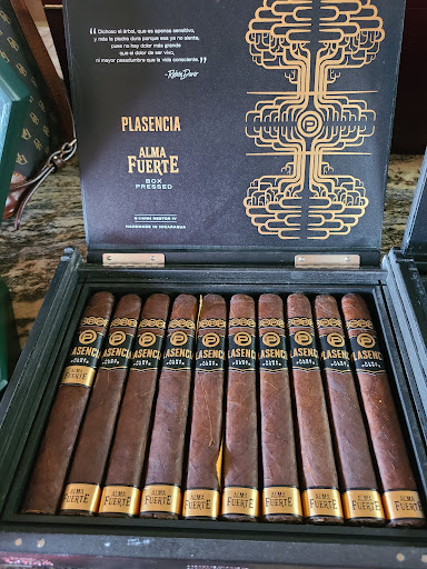 Cigar Shop «Rivercity Cigar & Brew», reviews and photos, 1990 S Frontage Rd, Vicksburg, MS 39180, USA