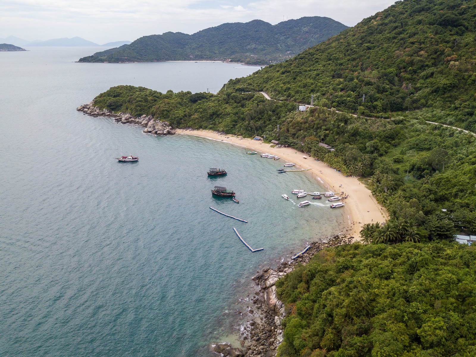 Photo de Chong Beach - endroit populaire parmi les connaisseurs de la détente