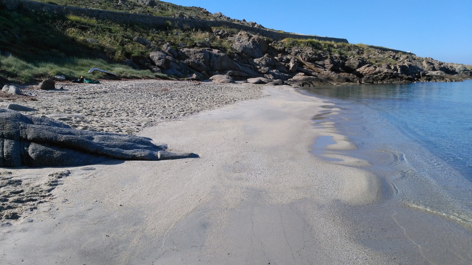 Fotografie cu Kapari beach zonă sălbatică