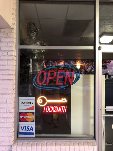Locksmith «American Lock & Key», reviews and photos, 9516 Cortez Rd W #8, Bradenton, FL 34210, USA
