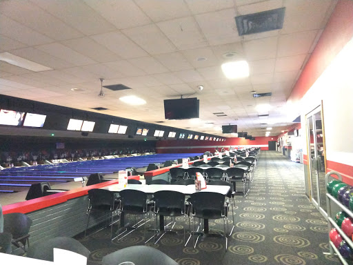 Bowling Alley «AMF Riviera Lanes», reviews and photos, 20 S Miller Rd, Fairlawn, OH 44333, USA