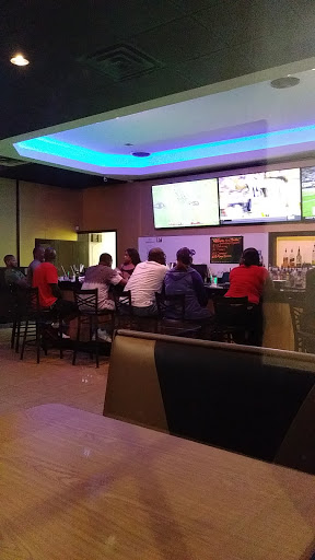 Bar & Grill «Crowne Sports Bar & Grill», reviews and photos, 7075 Jimmy Carter Blvd, Norcross, GA 30092, USA