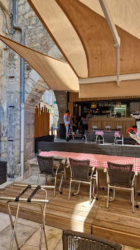 Atmosphère du Restaurant Le Dali's à Villefranche-de-Rouergue - n°5