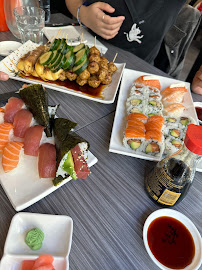 Sushi du Restaurant japonais Sushi buffet - Restaurant de sushi Paris 10 - n°15