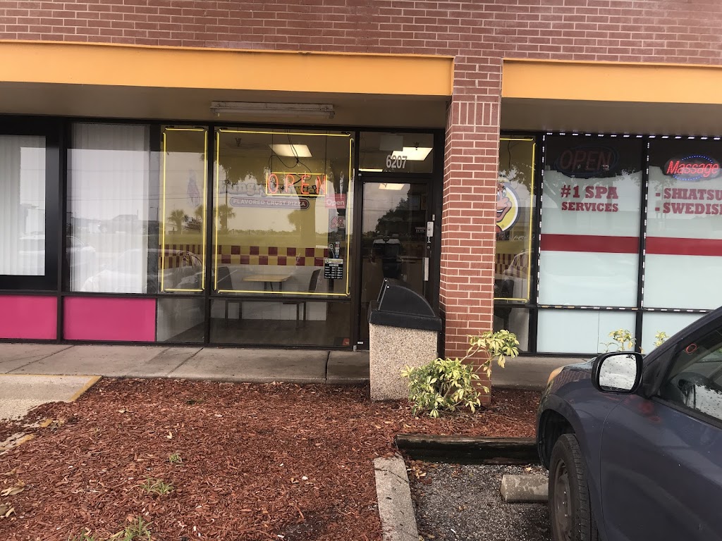 Hungry Howie's Pizza & Subs 33610