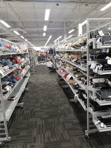Clothing Store «Burlington Coat Factory», reviews and photos, 5959 W Sahara Ave, Las Vegas, NV 89146, USA
