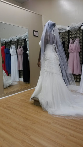Bridal Shop «Proms Pageants & Pretty Things», reviews and photos, 5325 Peters Creek Rd, Roanoke, VA 24019, USA