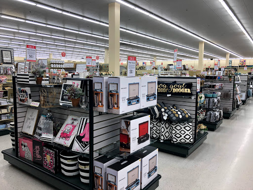 Craft Store «Hobby Lobby», reviews and photos, 2215 Lebanon Valley Mall, Lebanon, PA 17042, USA