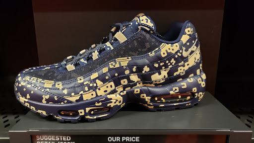 Sporting Goods Store «Nike Factory Store», reviews and photos, 3000 Grapevine Mills Pkwy #611, Grapevine, TX 76051, USA