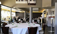 Atmosphère du Restaurant français Le Pitey à Arès - n°3