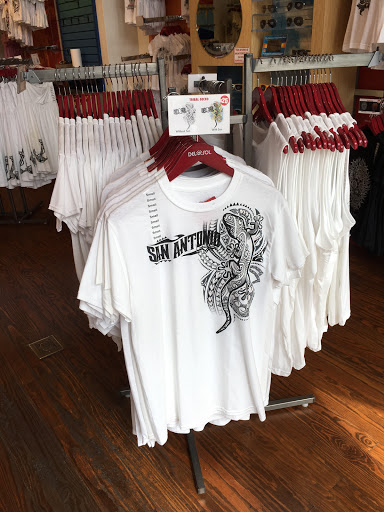 Fashion Accessories Store «Del Sol», reviews and photos, 321 Alamo Plaza #100, San Antonio, TX 78205, USA