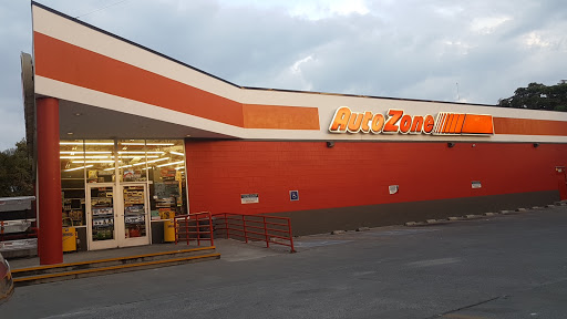 AutoZone Refacciones