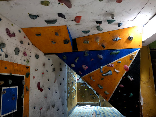 El Muro Climbing Gym