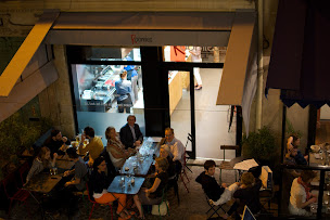 Photo n°102 de ROOMIES ETIENNE MARCEL - Burger Paris à Paris ()