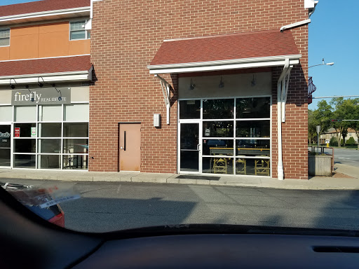 Coffee Shop «Colectivo Coffee - Swan Blvd», reviews and photos, 9125 W North Ave, Milwaukee, WI 53226, USA