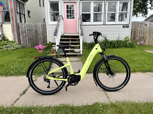 Bicycle Repair Shop «Cycletherapy Bicycles», reviews and photos, 3545 Elizabeth Lake Rd, Waterford Twp, MI 48328, USA