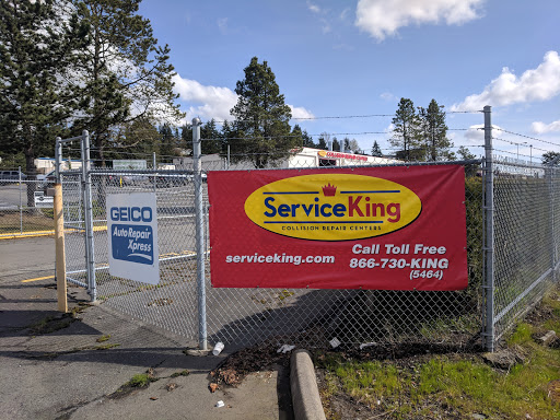 Auto Body Shop «Service King Collision Repair of Burien», reviews and photos, 225 S 140th St, Burien, WA 98168, USA