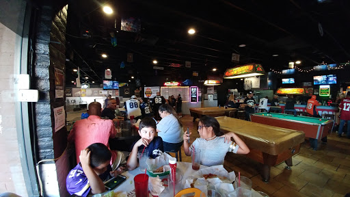 Bar & Grill «Uncle Monkeys», reviews and photos, 1720 W Southern Ave C5, Mesa, AZ 85202, USA