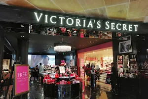 Victoria's Secret - beachwalk Shopping Center image
