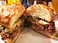 Plats et boissons du Restaurant de hamburgers Le Bistro Du Panier à Marseille - n°7