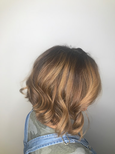 Hair Salon «Sassafrass Hair Salon, Inc.», reviews and photos, 2390 Mendon Road, Cumberland, RI 02864, USA