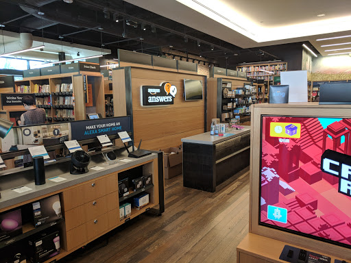 Book Store «Amazon Books», reviews and photos, 4601 26th Ave NE, Seattle, WA 98105, USA