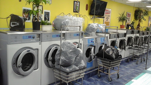 Laundromat «Lakewash Laundromat», reviews and photos, 410 Raritan Ave, Highland Park, NJ 08904, USA