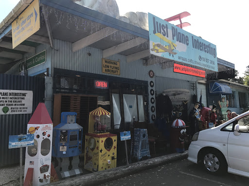 Antique stores Auckland