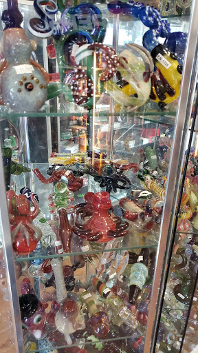 Tobacco Shop «Smokers Gift Shop», reviews and photos, 1840 W 11th St, Tracy, CA 95376, USA