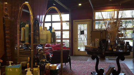 2942 SW Avalon Way, Seattle, WA 98126, USA