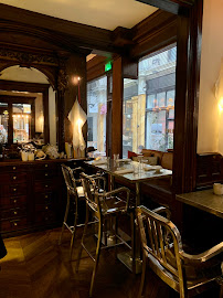 Atmosphère du Restaurant italien Caffè Stern à Paris - n°6