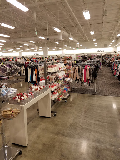 Department Store «Nordstrom Rack Lake Brandon Plaza», reviews and photos, 11201 Causeway Blvd, Brandon, FL 33511, USA