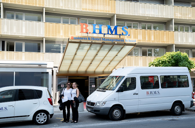 B.H.M.S. Business & Hotel Management School Öffnungszeiten