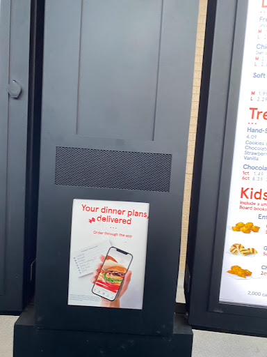 Fast Food Restaurant «Chick-fil-A», reviews and photos, 2255 E Grapevine Mills Cir, Grapevine, TX 76051, USA