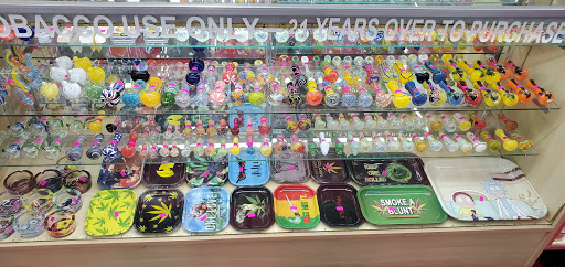 Vaporizer Store «King Discount Store», reviews and photos, 1264 S WW White Rd, San Antonio, TX 78220, USA