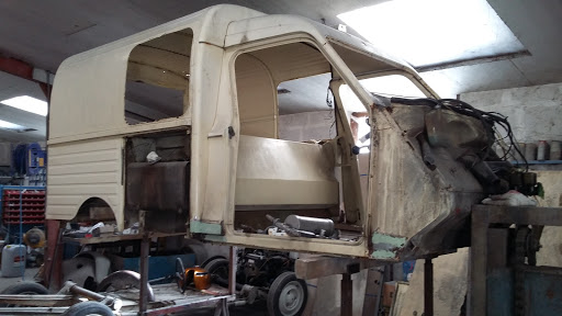 Photo 2 - Garage Yonnet