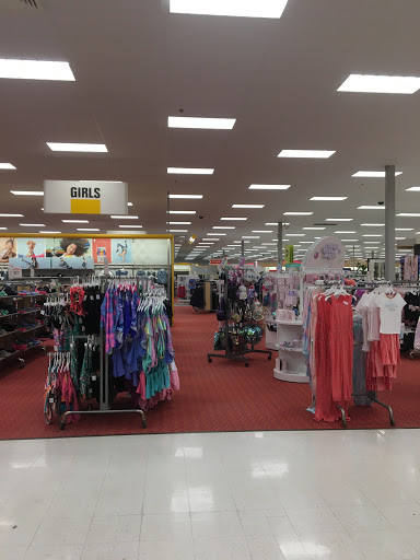 Department Store «Target», reviews and photos, 240 Market Dr, Elyria, OH 44035, USA