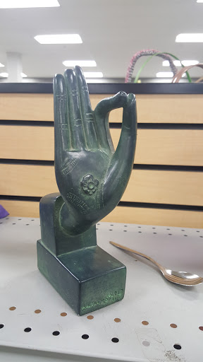 Thrift Store «Goodwill Englewood», reviews and photos, 4160 S Broadway, Englewood, CO 80113, USA