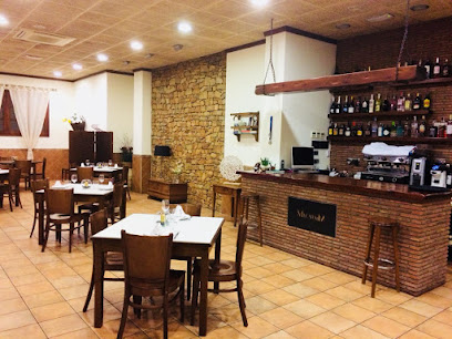 Restaurante Mac Numm - Carrer dels Alcantarins, 4, Bajo, 12110 L,Alcora, Castellón, Spain