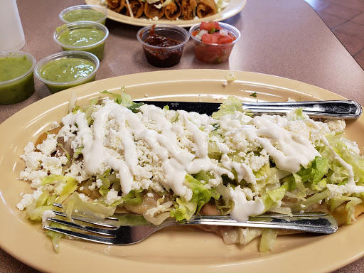 Grocery Store «Super Market La Rosita», reviews and photos, 337 Dahlonega St, Cumming, GA 30040, USA