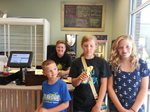 Donut Shop «Daylight Donuts», reviews and photos, 5471 State St, Murray, UT 84107, USA