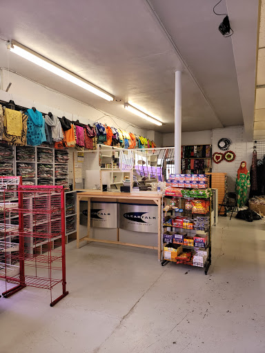 Uma Anab Store
