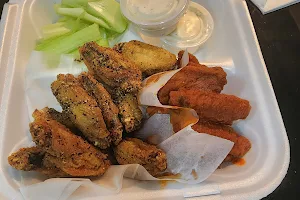 Jamey's Hot Wings image