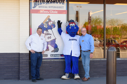 Grocery Store «Winn-Dixie», reviews and photos, 5428 Dogwood Dr, Milton, FL 32570, USA