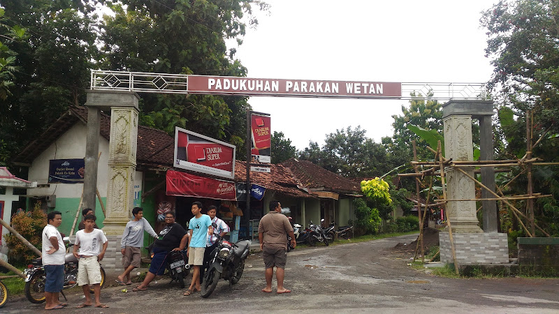 Tugu Parakan Wetan