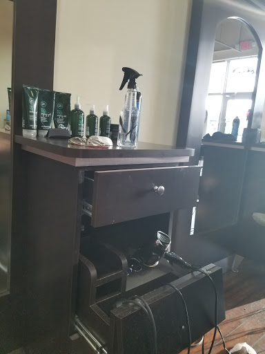 Hair Salon «Tulsa Hair Co», reviews and photos, 3545 S Peoria Ave, Tulsa, OK 74105, USA