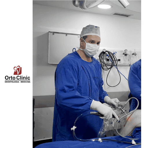 Dr. Alcione José Fusiger - Ortopedista CIC e Campo Comprido Curitiba