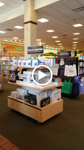 Barnes & Noble image
