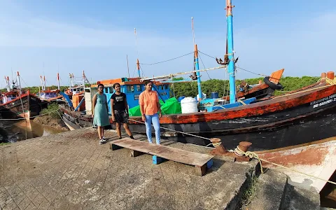 Onjal Machhivad Beach image